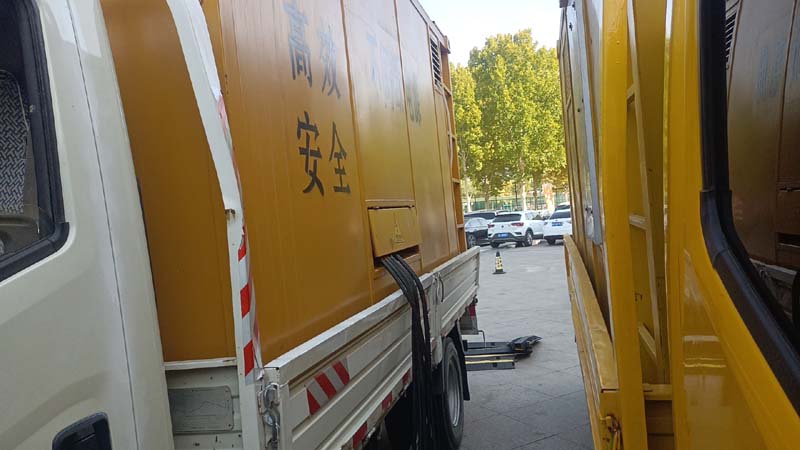 那曲如何判断柴油发电机组和UPS电源的切换时间是否符合要求？
