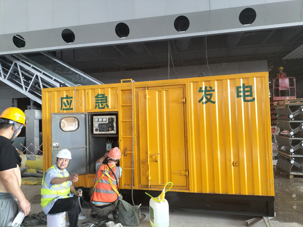 那曲怎样判断空气滤清器是否需要更换？